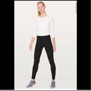 Lululemon Fast As Fleece Tight 28"
Black